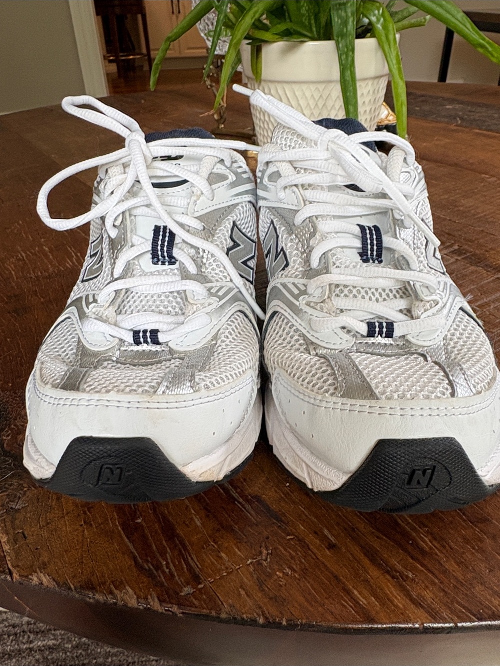 *EUC* New Balance 530 (women's  size 8) - Picture 4 of 10